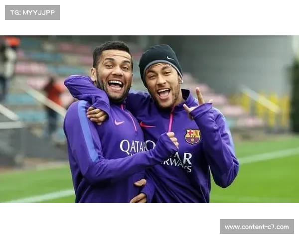 内马尔家族出手为阿尔维斯支付15万罚金引发热议 内马尔家族出手为阿尔维斯支付15万罚金引发热议